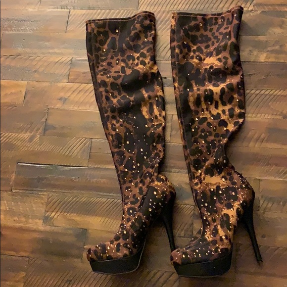 Heal Boots - Picture 2 of 4